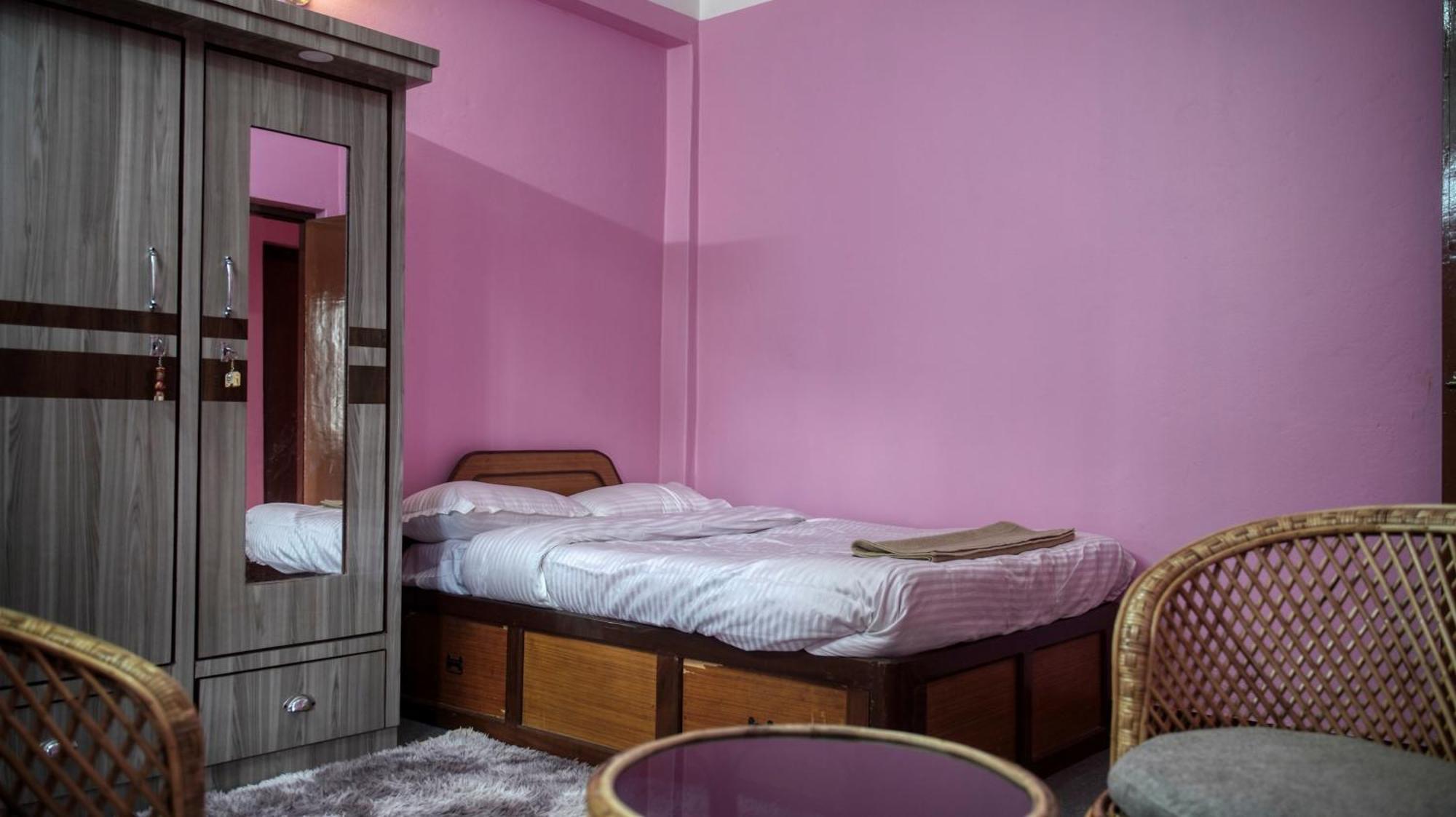 Yogstay Homestay In Katmandu Dış mekan fotoğraf