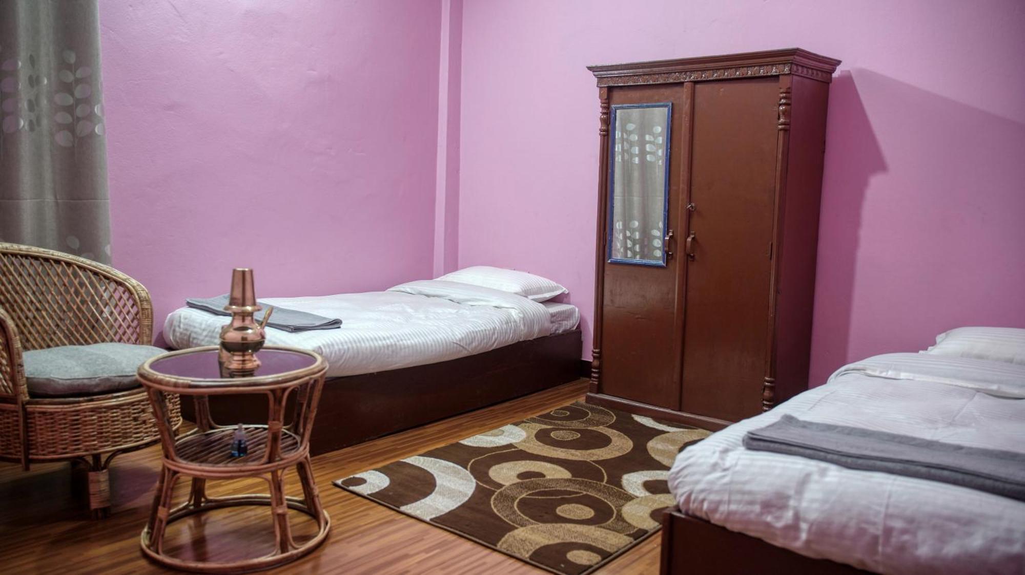 Yogstay Homestay In Katmandu Dış mekan fotoğraf